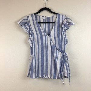 🎉HOST PICK🎉 Old Navy Striped Blouse S